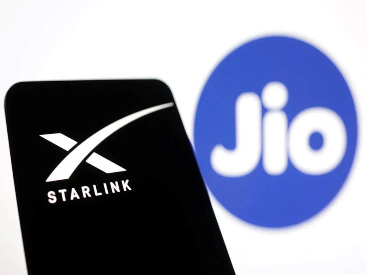 Starlink X JIOसस्ता और तेज़ इंटरनेट आ रहा है!